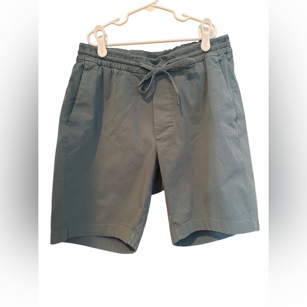 LULULEMON | Men's Bowline Short 8inch Small